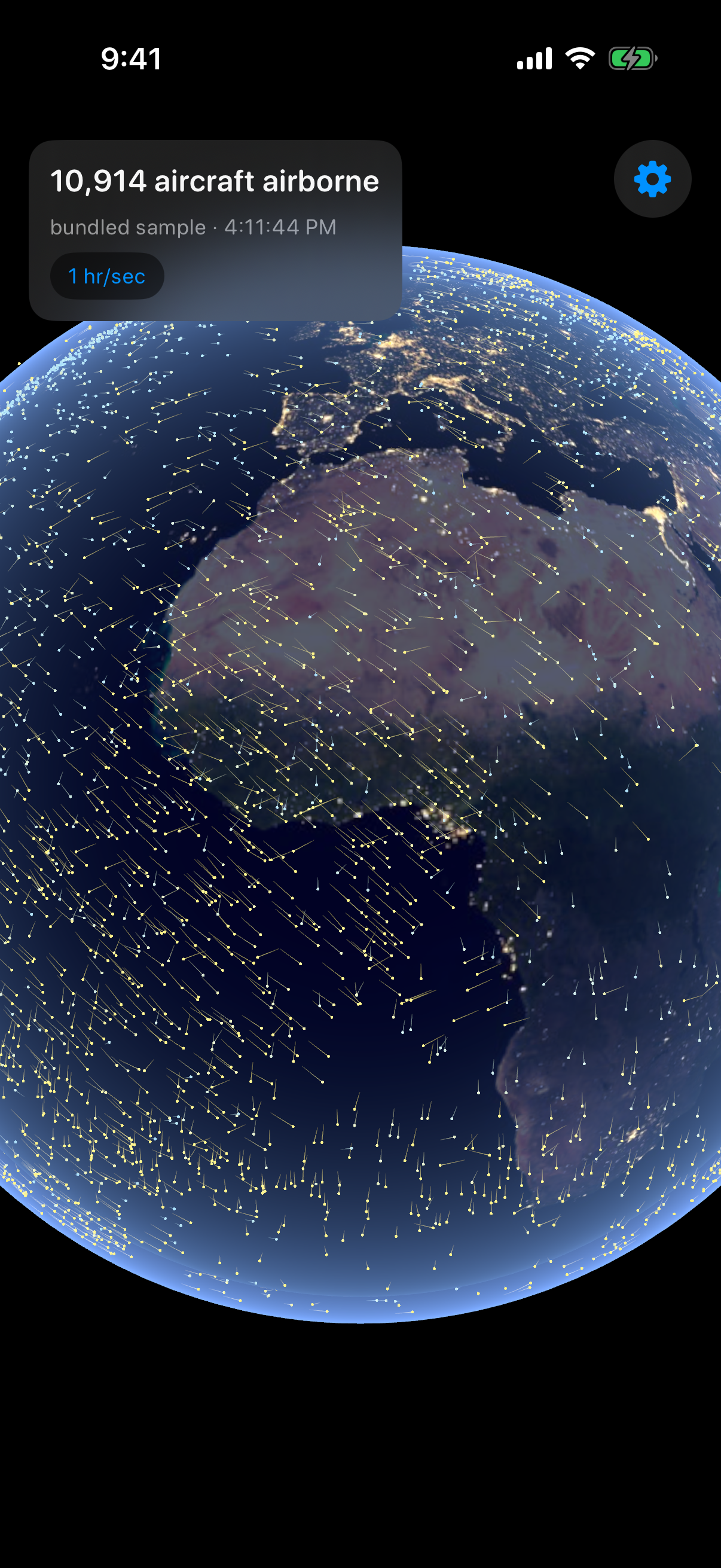 Flight Live showing thousands of live flights streaming over the Atlantic at night